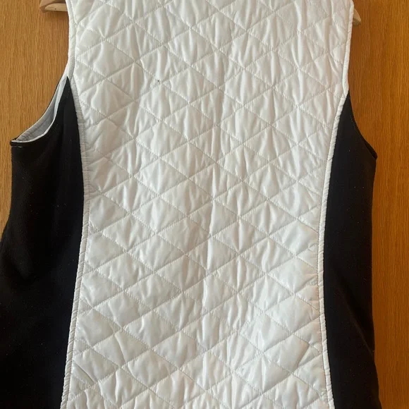 #279 Exertek Quilted Vest in White with Black stretch material on sides. - Picture 3 of 8